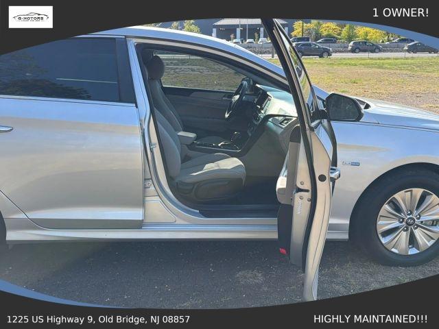 used 2018 Hyundai Sonata Hybrid car, priced at $10,495