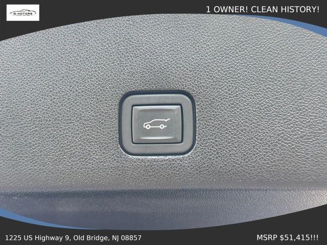 used 2024 Cadillac XT6 car, priced at $26,499