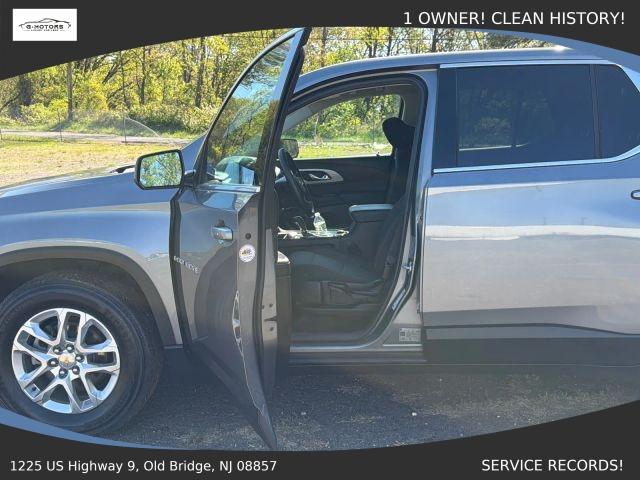 used 2020 Chevrolet Traverse car, priced at $15,495