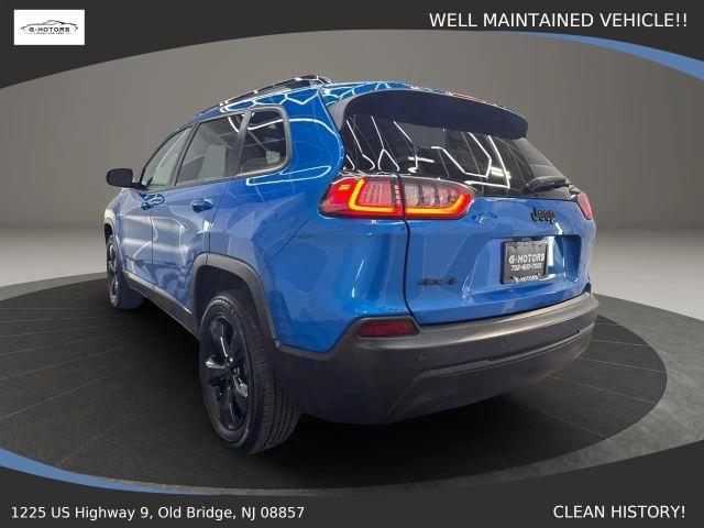 used 2023 Jeep Cherokee car, priced at $10,495