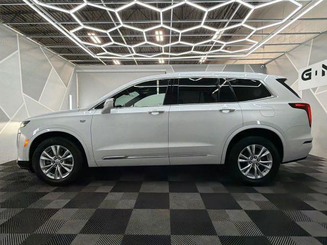 used 2023 Cadillac XT6 car, priced at $30,395
