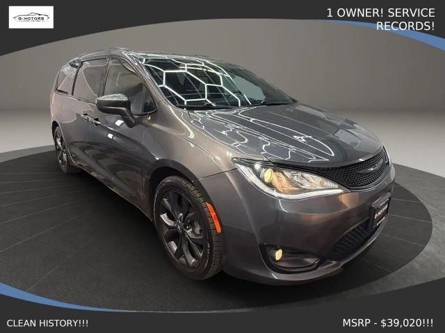 used 2020 Chrysler Pacifica car, priced at $17,495
