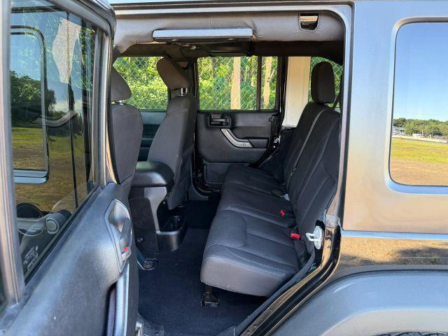 used 2015 Jeep Wrangler Unlimited car, priced at $13,300