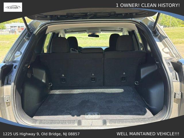 used 2019 Jeep Cherokee car, priced at $12,995