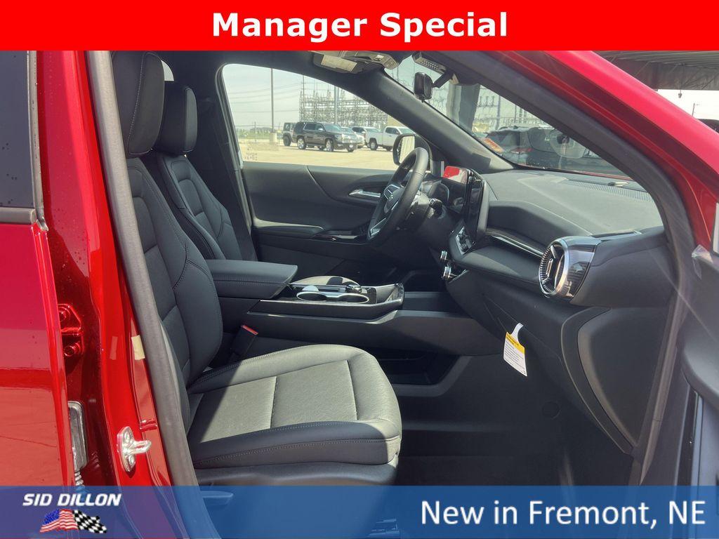 new 2026 Chevrolet Equinox car, priced at $35,623