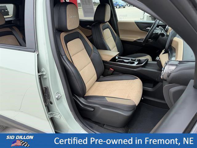 used 2025 Chevrolet Equinox car, priced at $32,149