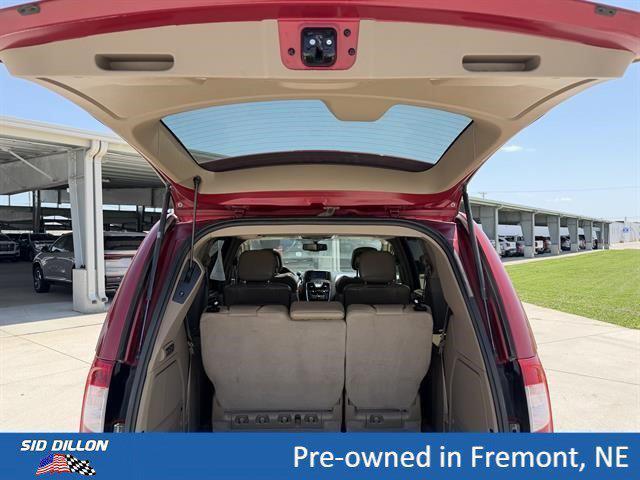 used 2016 Chrysler Town & Country car, priced at $9,944