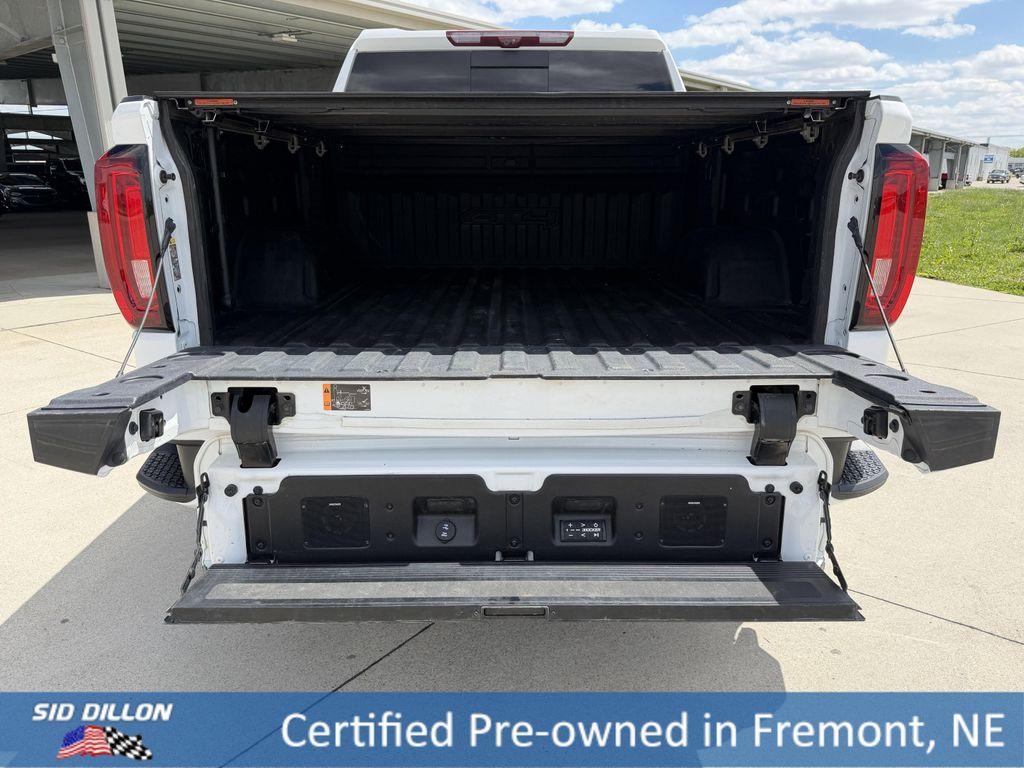 used 2023 GMC Sierra 1500 car, priced at $47,174