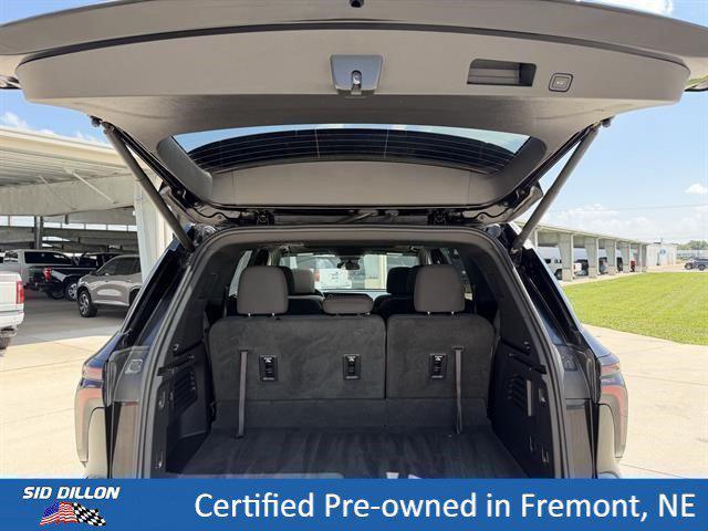 used 2024 Chevrolet Traverse car, priced at $41,949