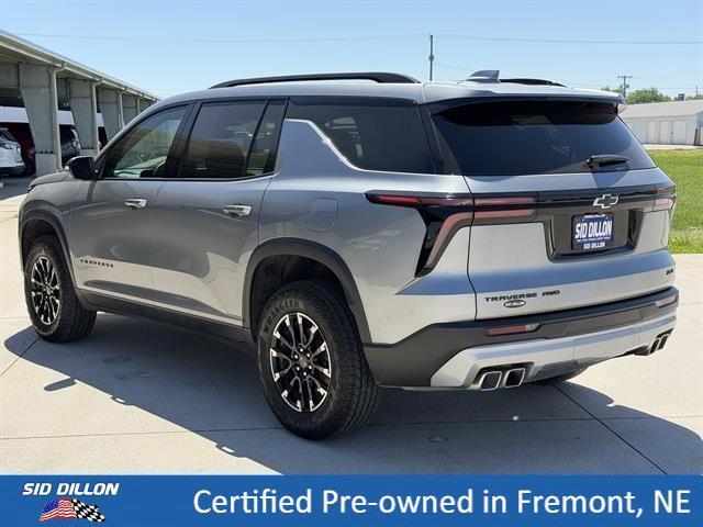 used 2025 Chevrolet Traverse car, priced at $49,066