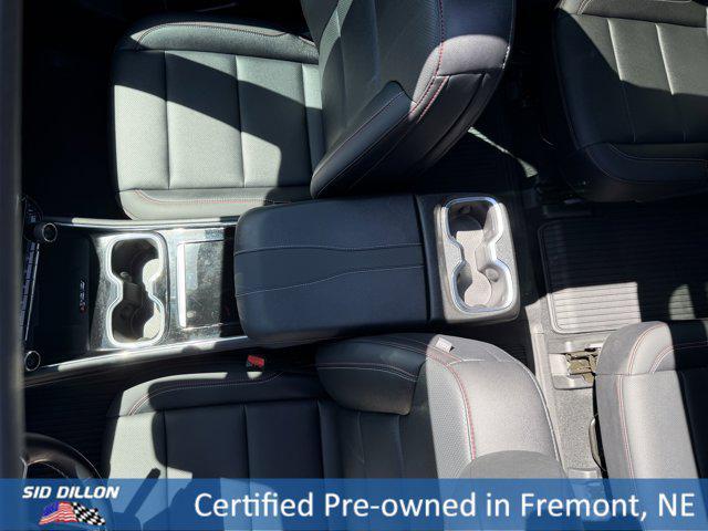 used 2025 Chevrolet Traverse car, priced at $49,066