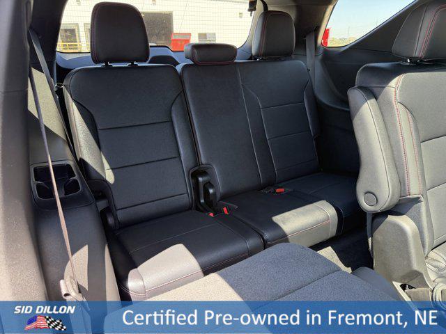 used 2025 Chevrolet Traverse car, priced at $49,066