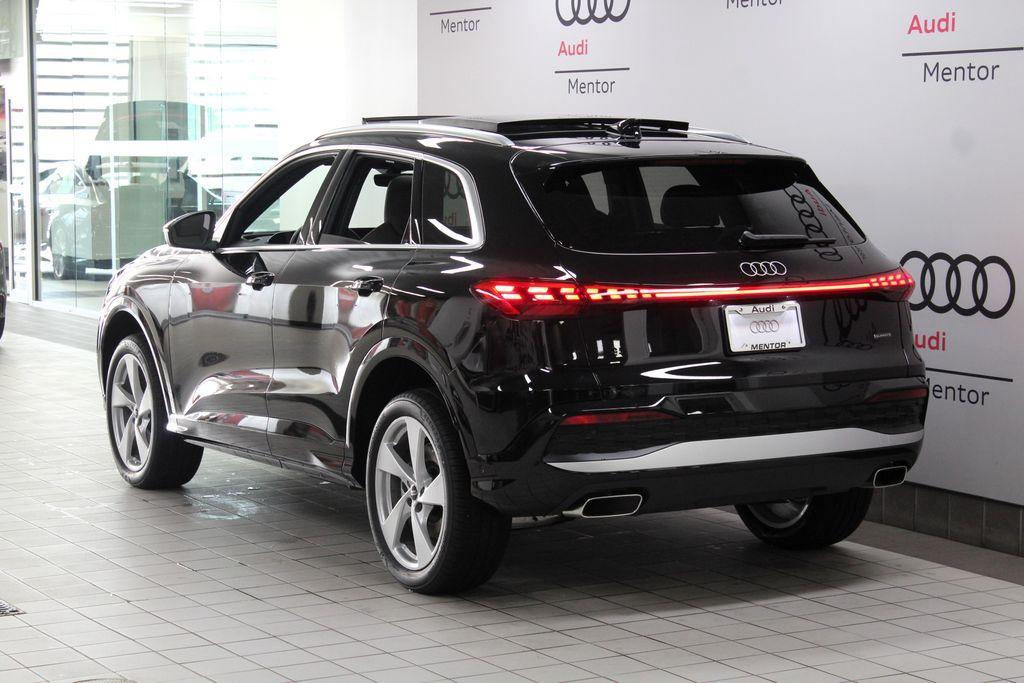 used 2025 Audi Q5 car, priced at $50,995