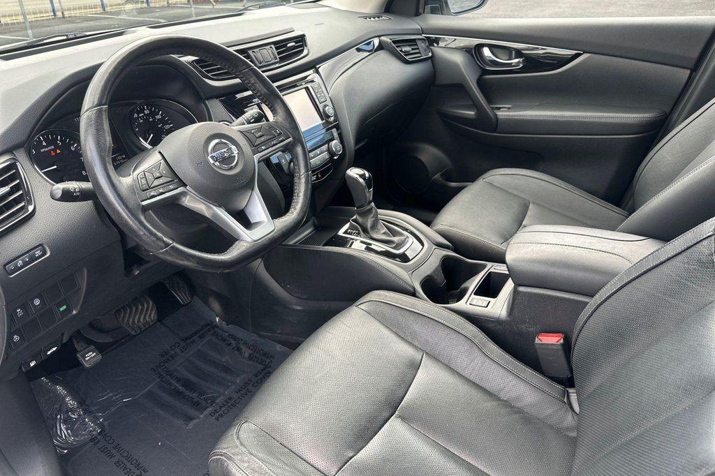 used 2017 Nissan Rogue Sport car, priced at $16,992