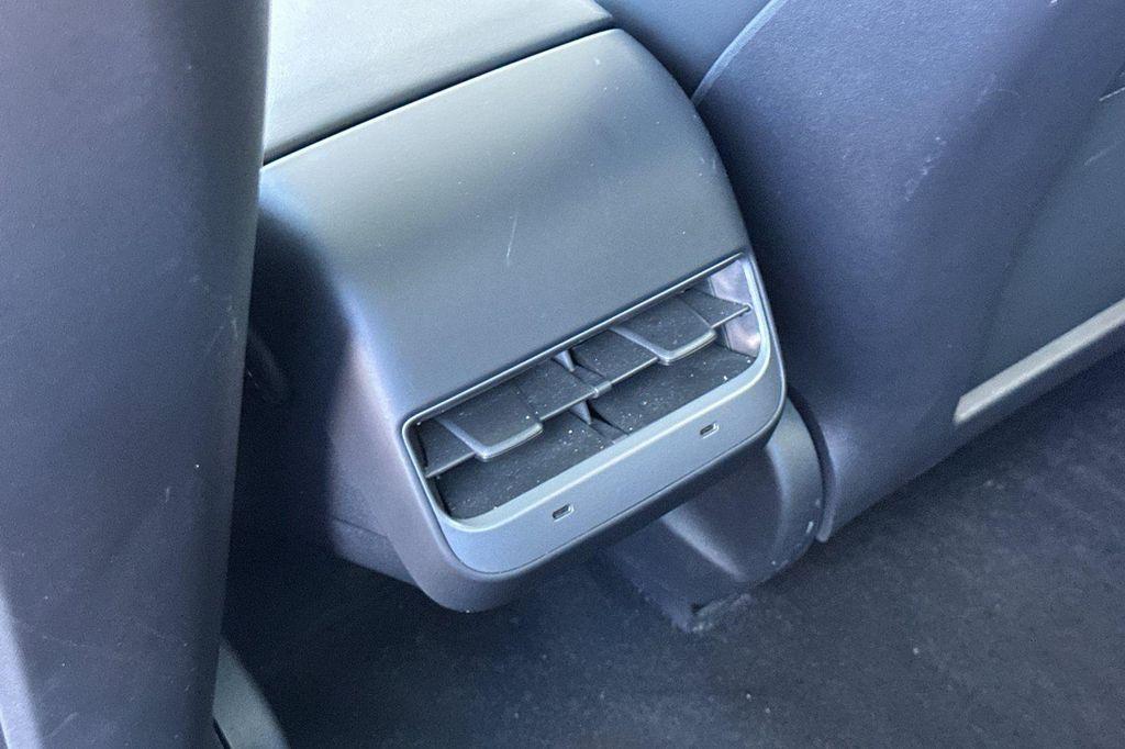 used 2023 Tesla Model 3 car