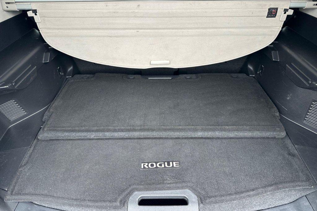 used 2015 Nissan Rogue car, priced at $9,492