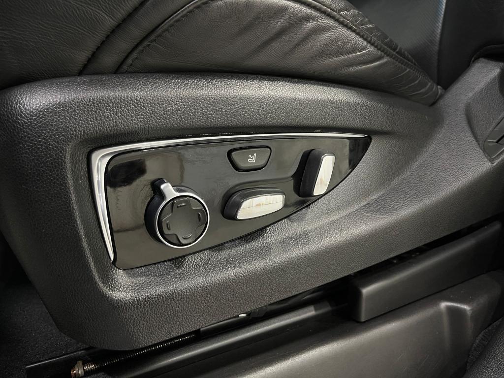 used 2018 Cadillac Escalade car, priced at $28,400