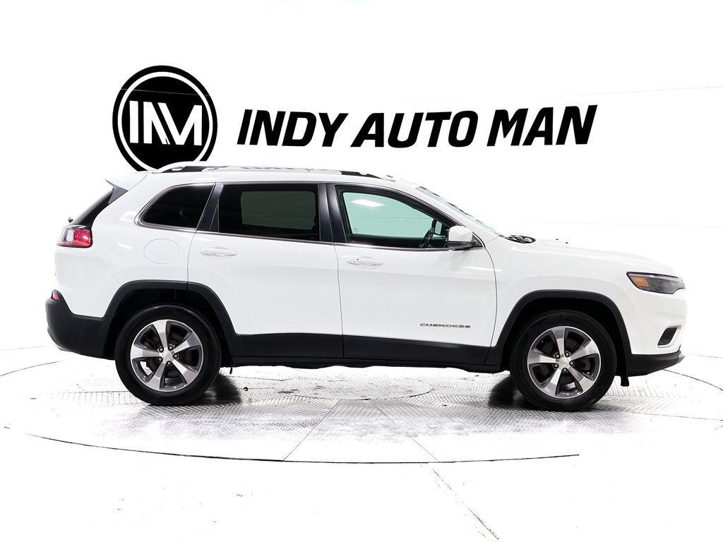 used 2019 Jeep Cherokee car, priced at $14,690