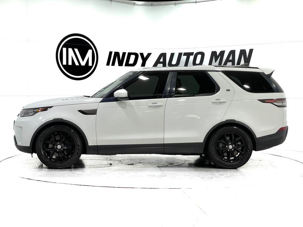 used 2017 Land Rover Discovery car, priced at $17,450