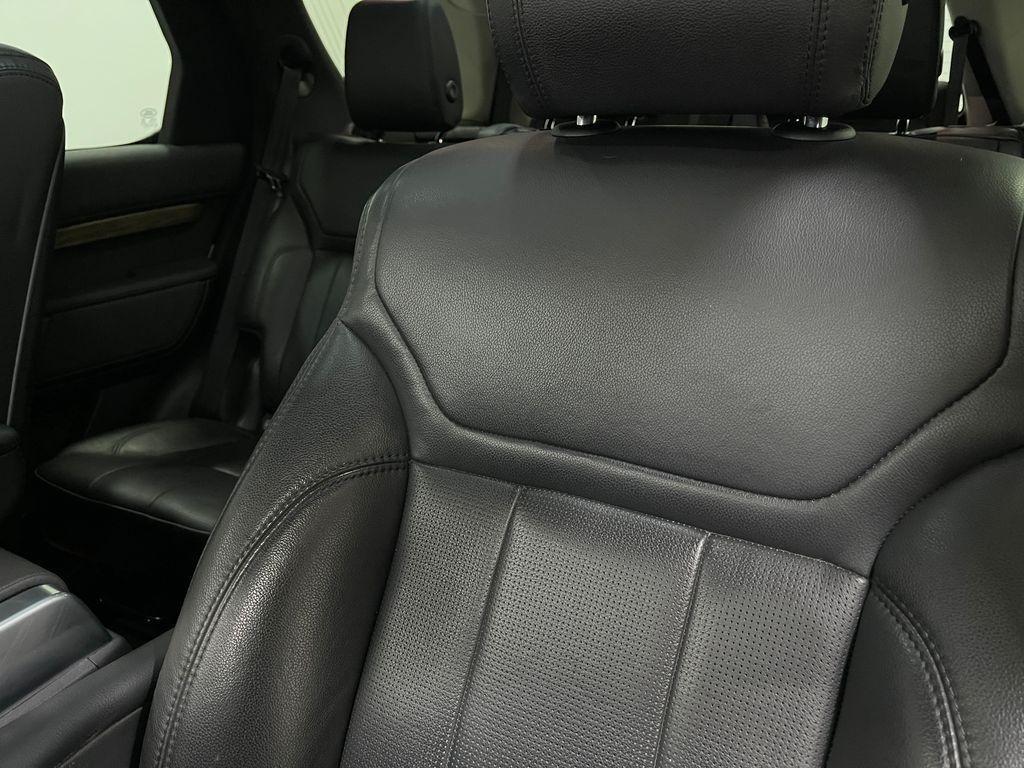 used 2017 Land Rover Discovery car, priced at $17,450