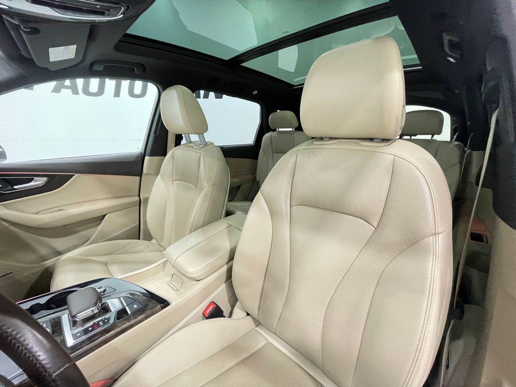 used 2018 Audi Q7 car, priced at $19,750