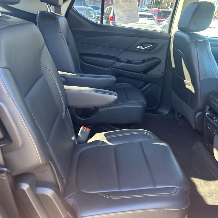 used 2020 Chevrolet Traverse car, priced at $24,995