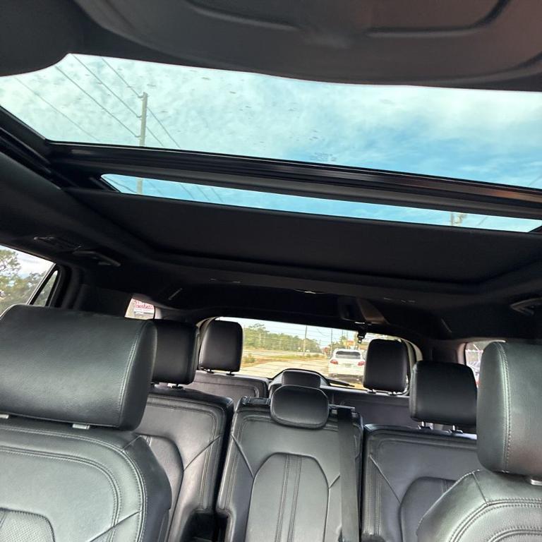 used 2018 Ford Expedition car, priced at $22,995