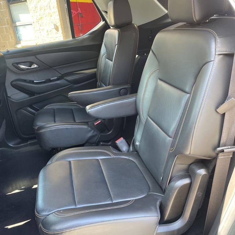 used 2019 Chevrolet Traverse car, priced at $22,995