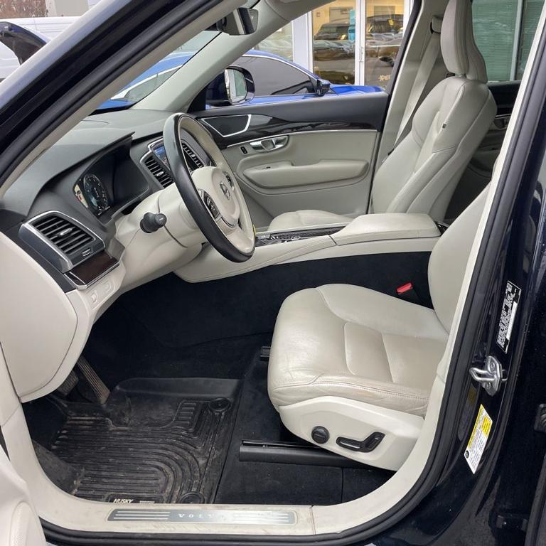 used 2019 Volvo XC90 car, priced at $19,700