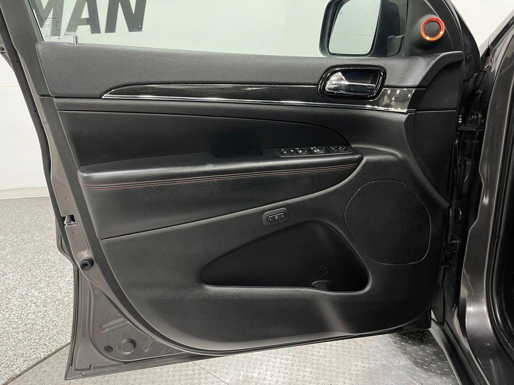 used 2021 Jeep Grand Cherokee car, priced at $21,320