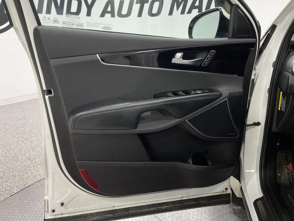 used 2018 Kia Sorento car, priced at $14,320