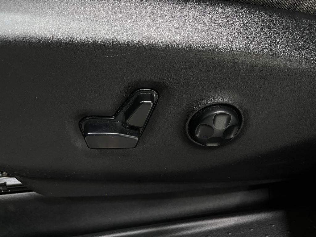 used 2020 Chrysler Pacifica car, priced at $21,700