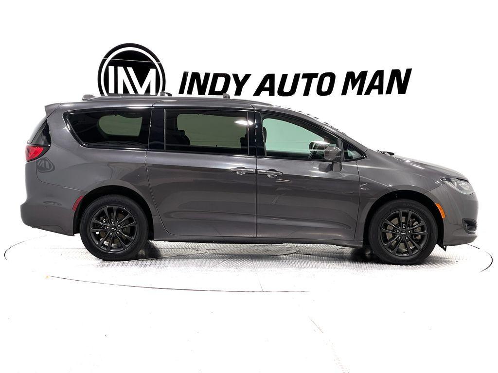 used 2020 Chrysler Pacifica car, priced at $21,700