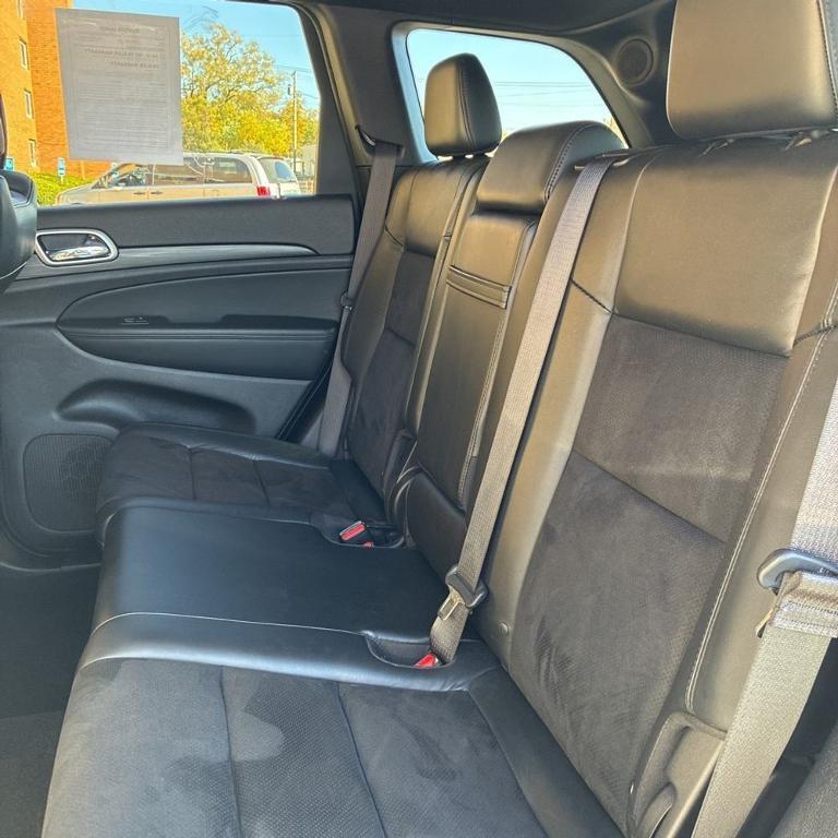 used 2020 Jeep Grand Cherokee car, priced at $18,000