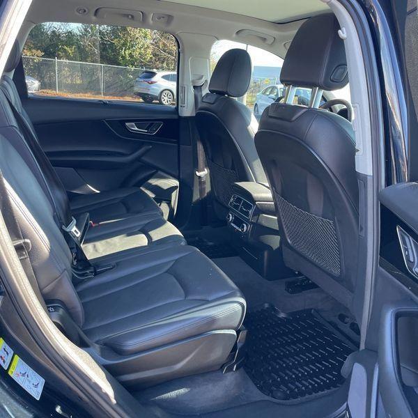 used 2017 Audi Q7 car, priced at $17,500