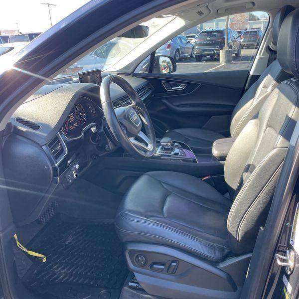 used 2017 Audi Q7 car, priced at $17,500