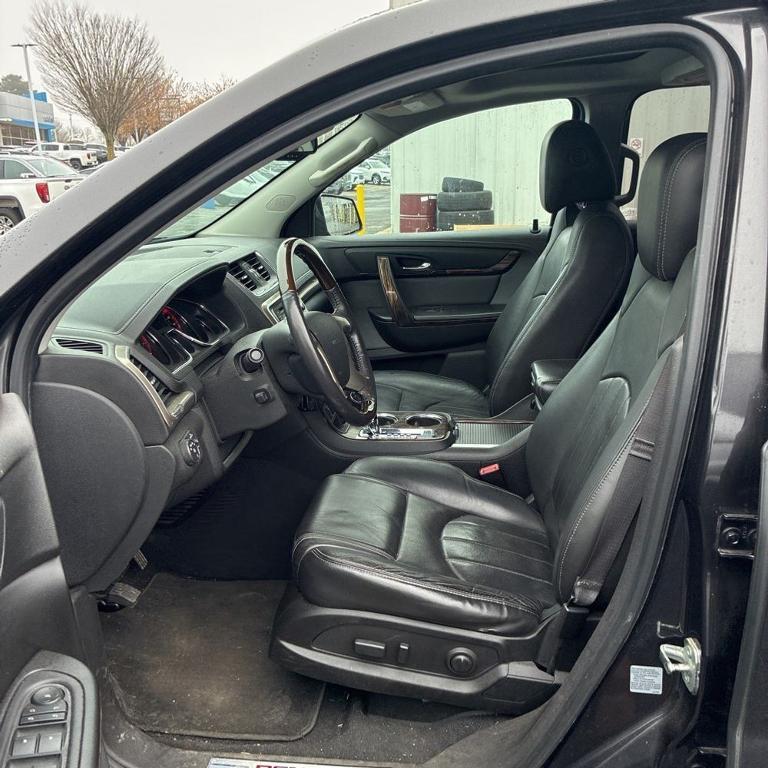 used 2015 GMC Acadia car, priced at $13,995