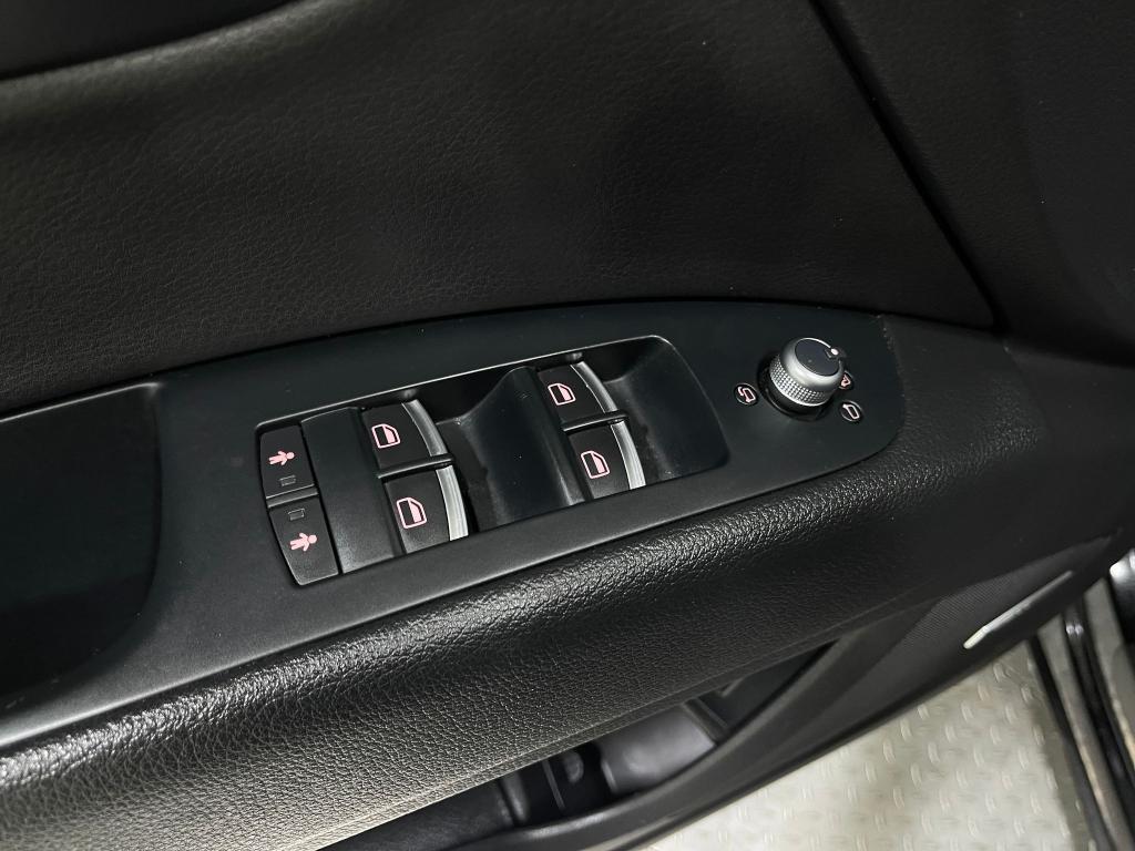 used 2015 Audi Q7 car, priced at $14,603