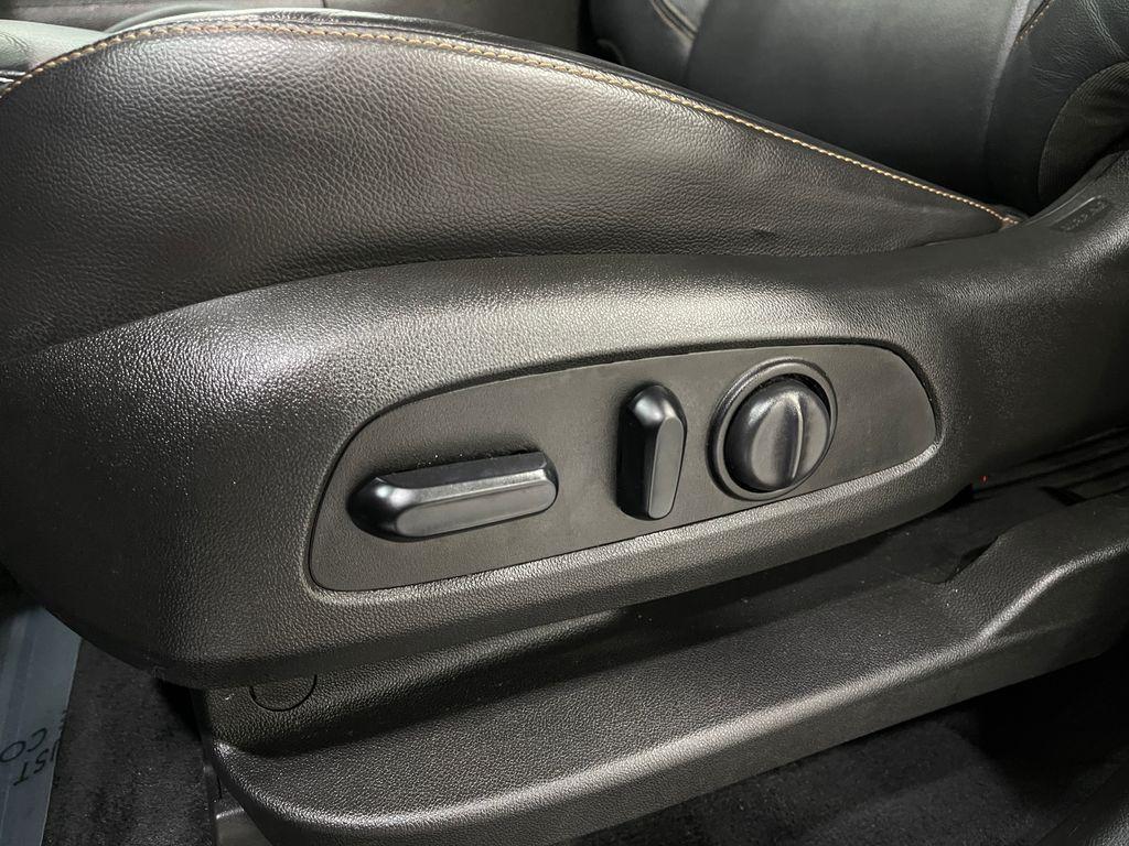 used 2021 Chevrolet Traverse car, priced at $23,000