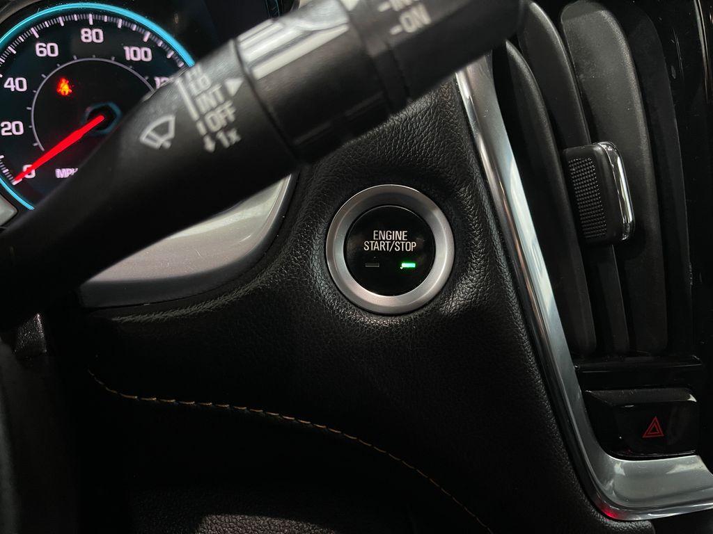 used 2021 Chevrolet Traverse car, priced at $23,000