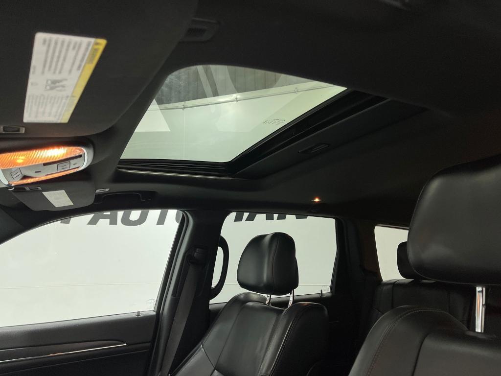 used 2017 Jeep Grand Cherokee car, priced at $15,483