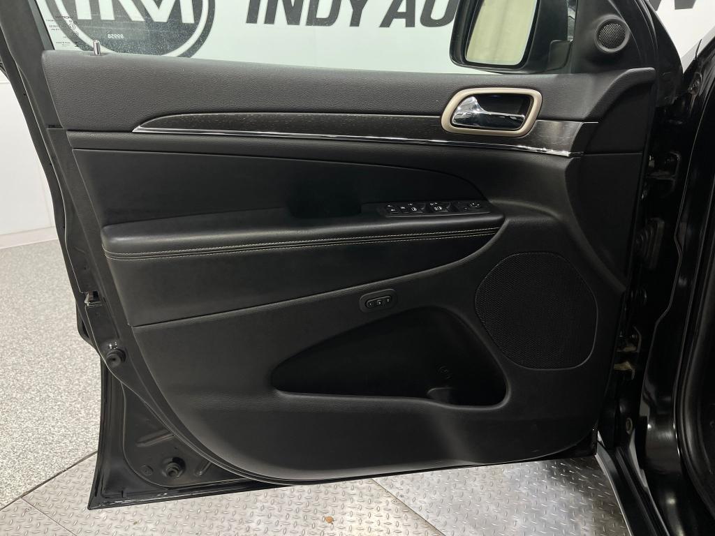 used 2017 Jeep Grand Cherokee car, priced at $15,483