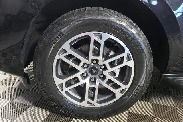 used 2025 Ford Expedition car, priced at $57,620