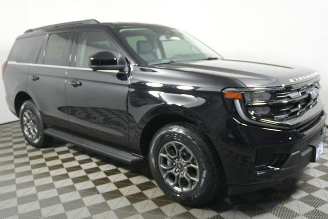 new 2025 Ford Expedition car, priced at $67,000