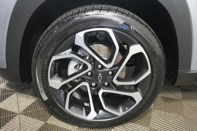 used 2025 Chevrolet Trax car, priced at $25,620