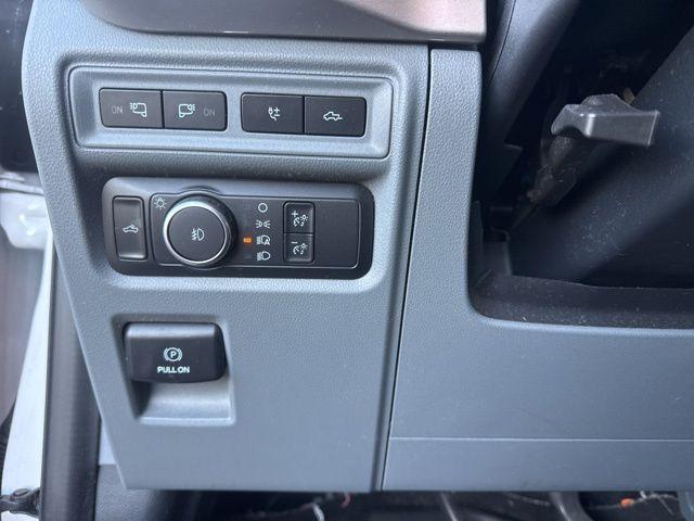 used 2021 Ford F-150 car, priced at $35,000