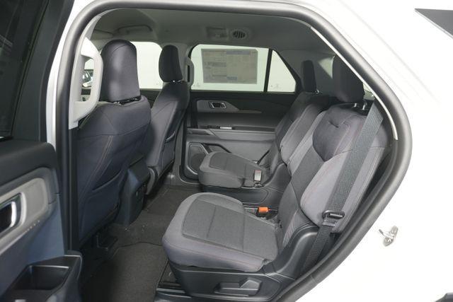 new 2026 Ford Explorer car, priced at $40,000