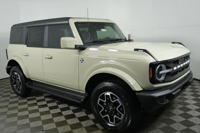 new 2025 Ford Bronco car, priced at $51,765