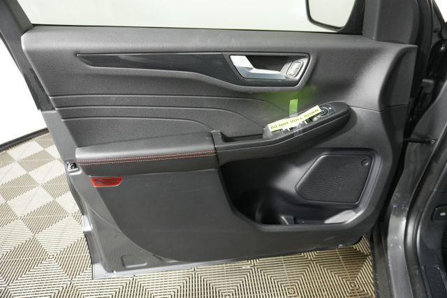 new 2026 Ford Escape car, priced at $33,500