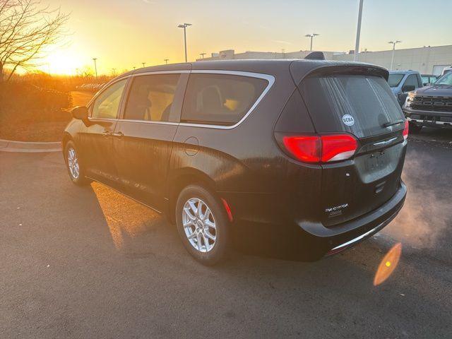 used 2020 Chrysler Pacifica car, priced at $14,000